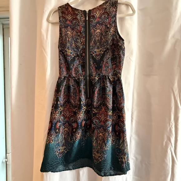 Rue21 Multicolor Abstract Print Top - Picture 4 of 4